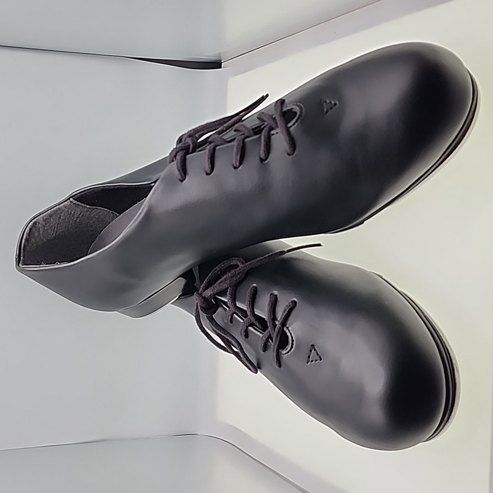 Capezio Black Tap Shoes Adult Unisex Size 8.5